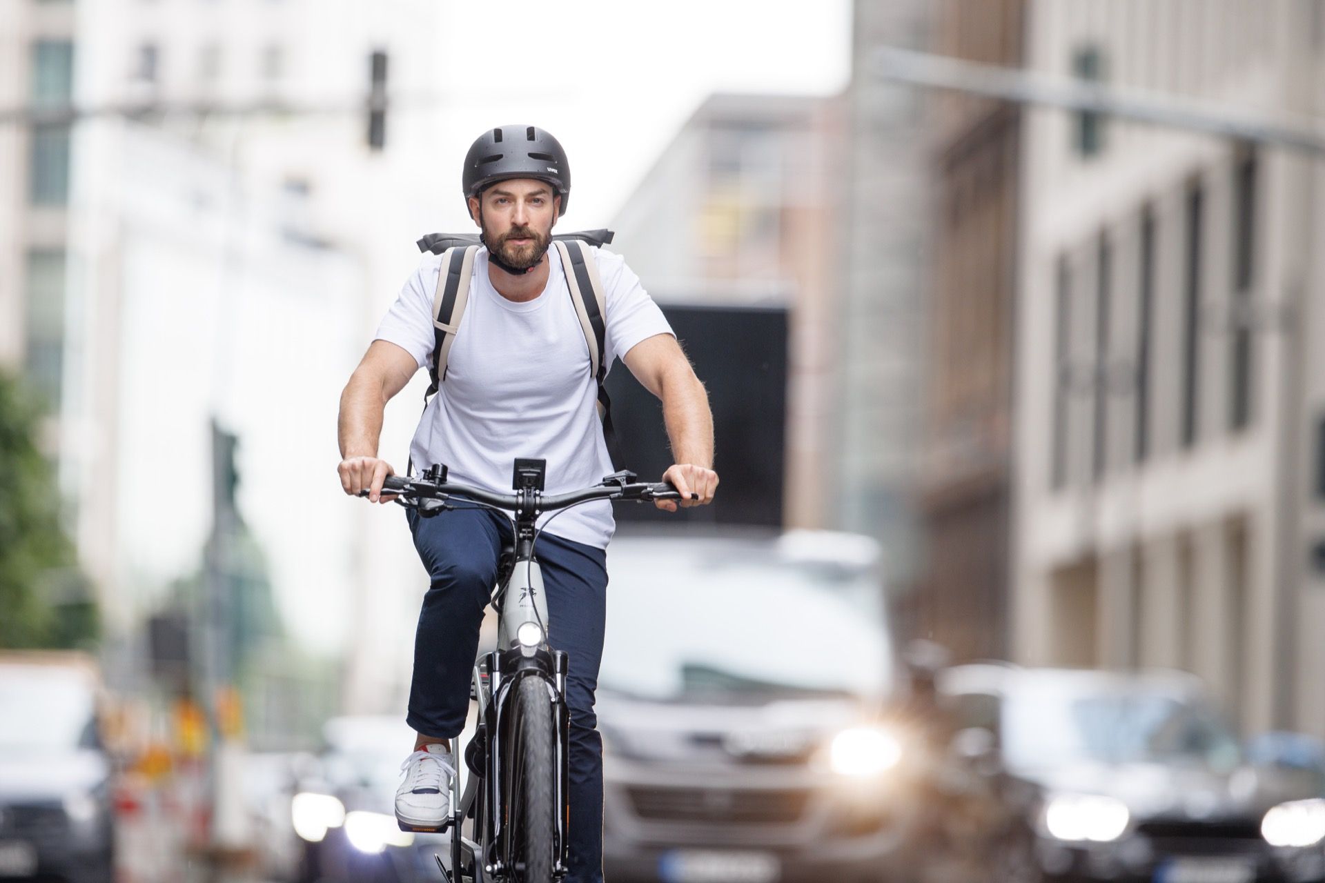 Fahrradfahrer im Leasing auf Bike